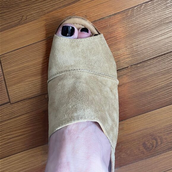 Mika Paoli Tan Suede Leather Wedge Sandles Size 6 - Picture 8 of 8